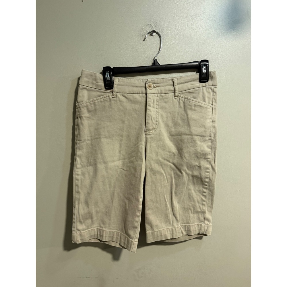 St. Johns Bay Khaki Bermuda Shorts Womens 6 Tan Cotton Twill Casual Summer
